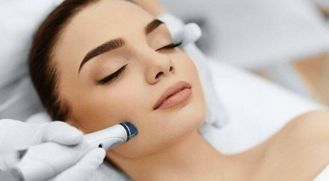 Ultra Hydrating Facial 1 4313901
